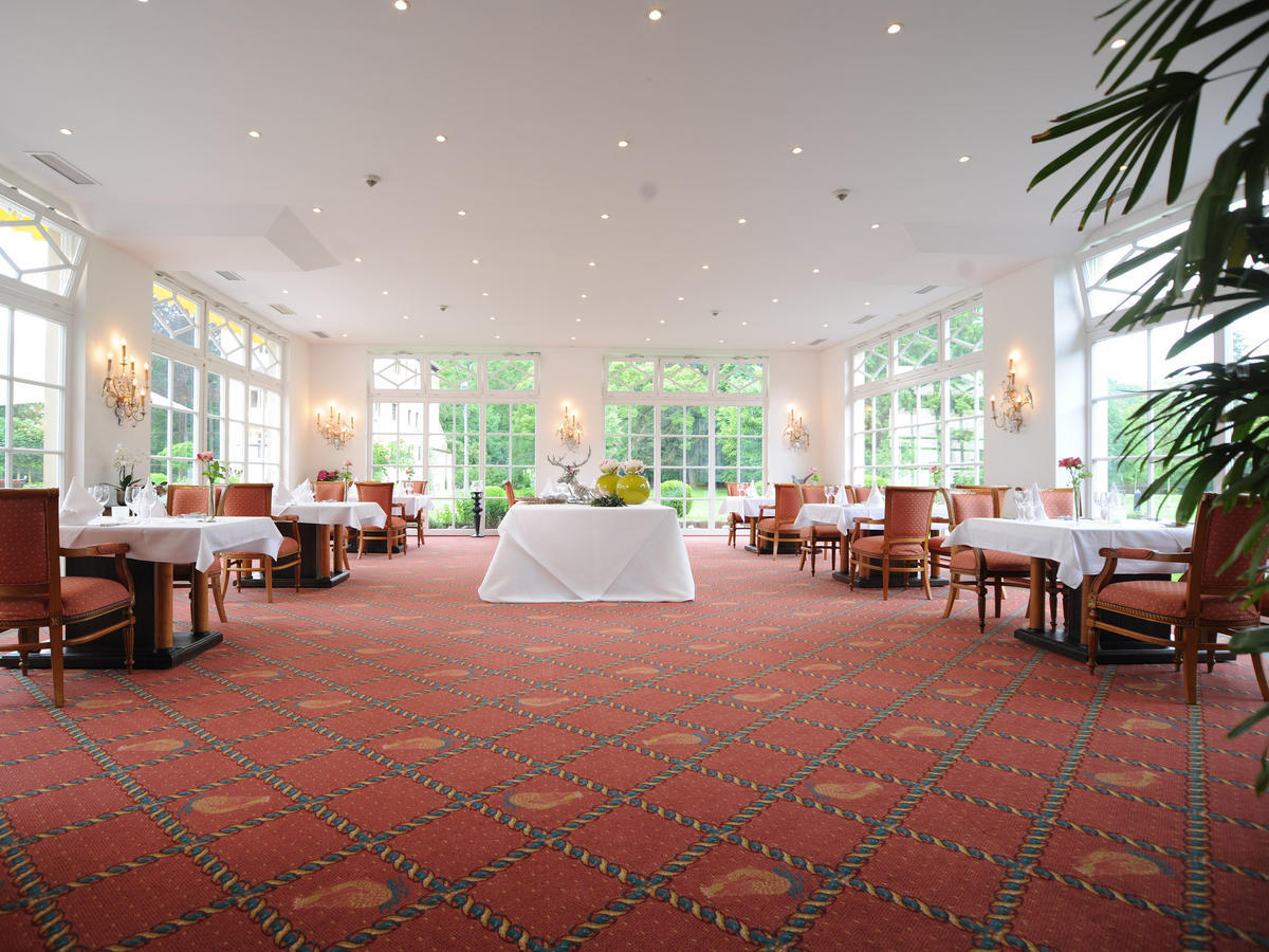 Schlosshotel Neckarbischofsheim 外观 照片