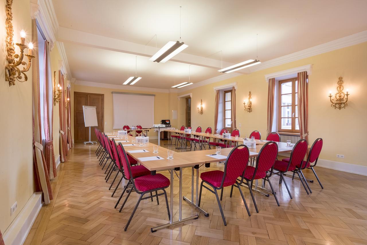 Schlosshotel Neckarbischofsheim 外观 照片