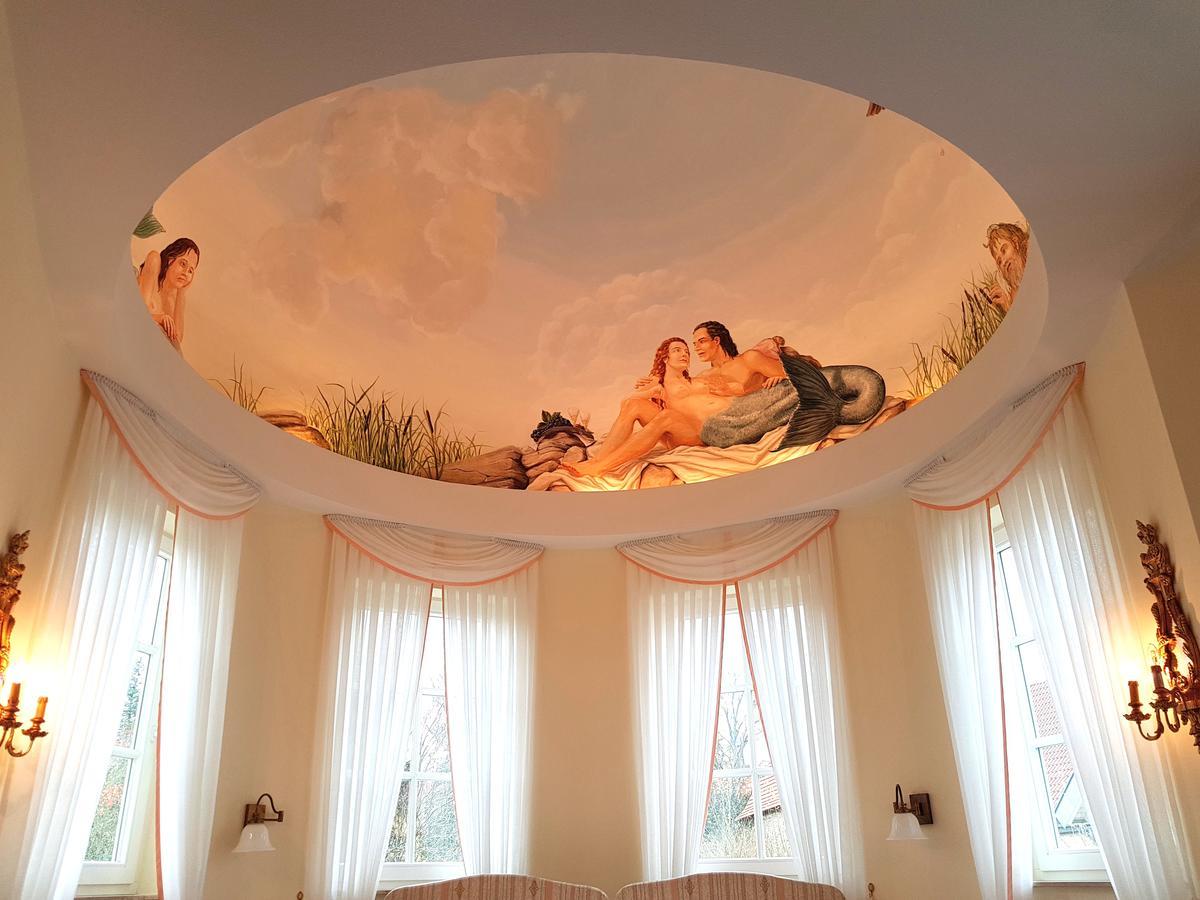 Schlosshotel Neckarbischofsheim 外观 照片